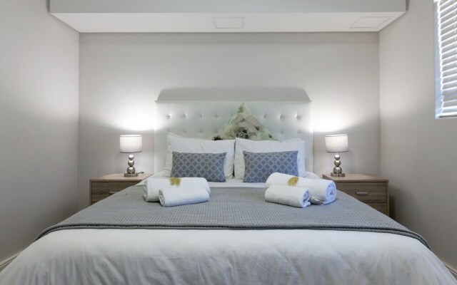 Waters Edge 506 by CTHA