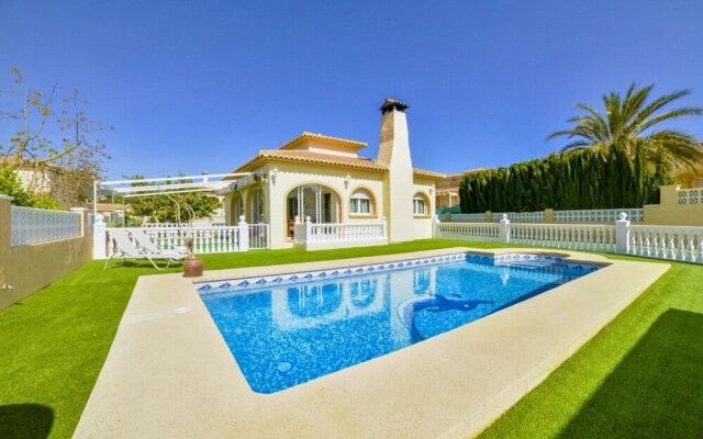 Villa - 3 Bedrooms with Pool - 104962