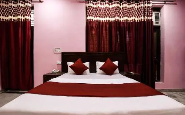 Primrose Residency by OYO Rooms