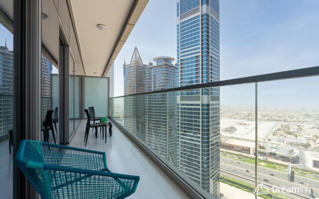 Dream Inn - Paramount Tower