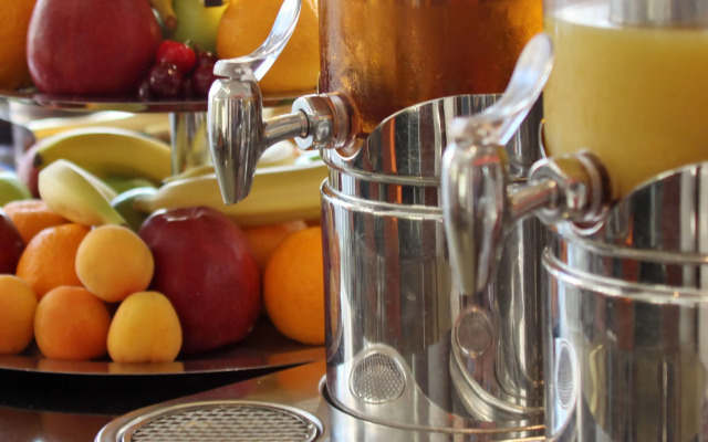 Holiday Inn Express Birmingham Redditch by IHG