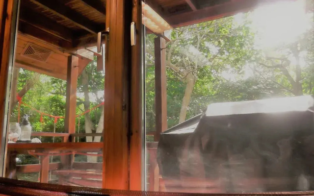 YOISAMA Sunrise Beach House