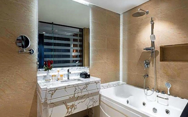 Al Qasr Hotel Suites - Corniche