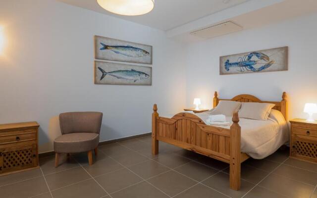2301 - Luxury villa with private pool
