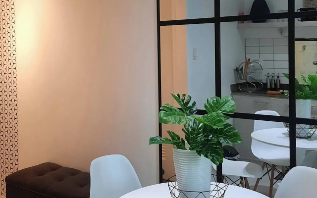 Staycation in Style With Fast Wifi & Netflix