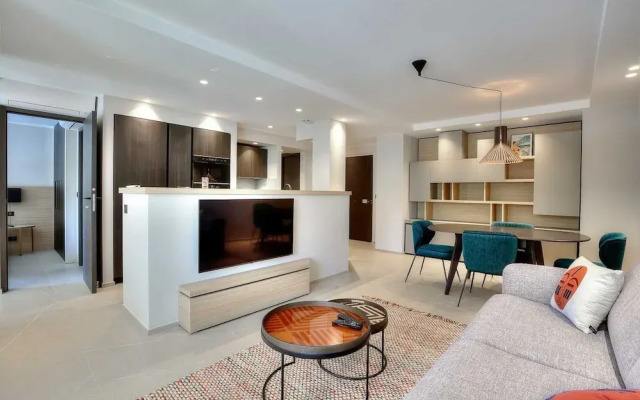 Luxury Flat With Balcony - 2br/6p - Cannes