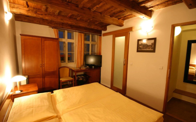 Hotel & Residence U Tri Bubnu