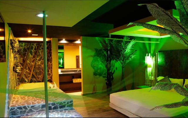 Sensaciones Motel Boutique - Adults Only