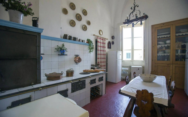 Villa De Pietro