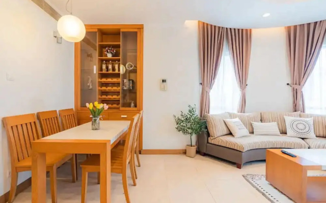 Emerald Pavillon Suites Saigon