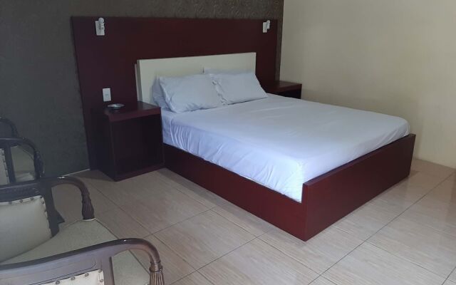 Hotel Juma Eluk by OYO Rooms
