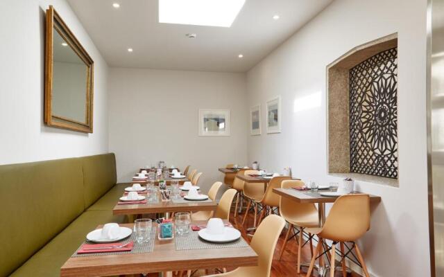 Porto Domus Hotel