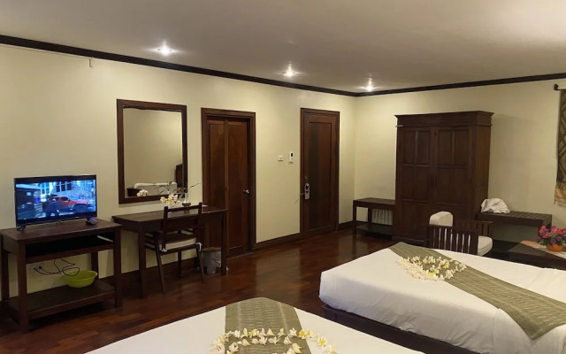 Luang Prabang Residence & Travel