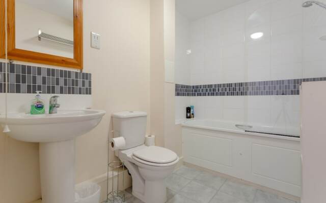 Charming 1 Bedroom Property Next To Clapham Common