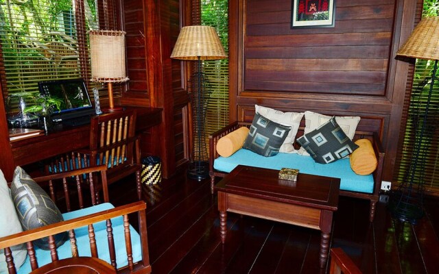Yalong Bay Earthly Paradise Birds Nest Resort （Mountain Villas)