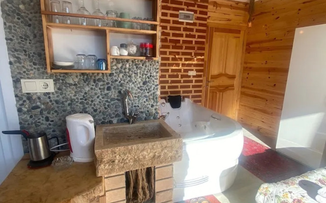 Peruma Otel Bungalov