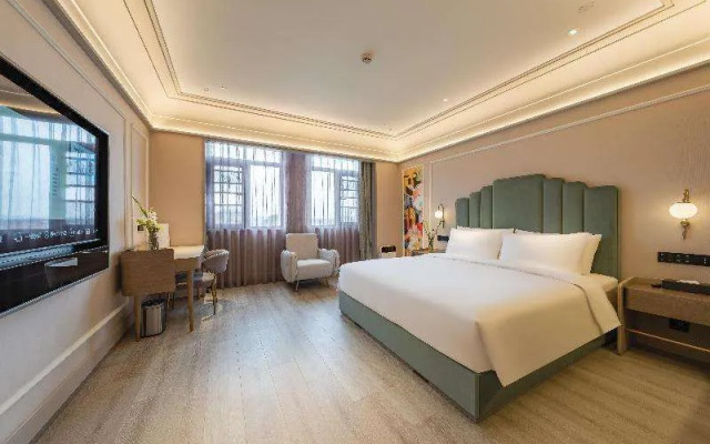 Madison Shanghai International Resort