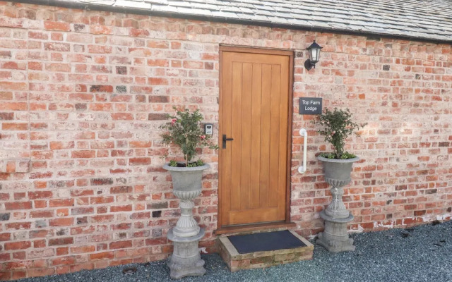 Top Farm Lodge