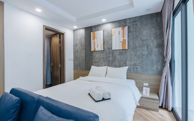 Westlake Emerald Suites