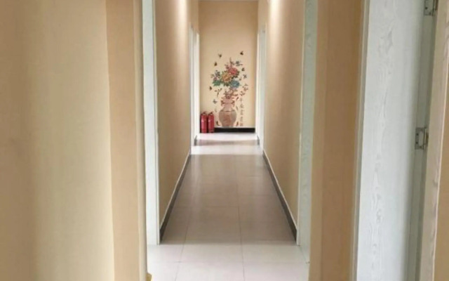 Gold Dragon Guest House