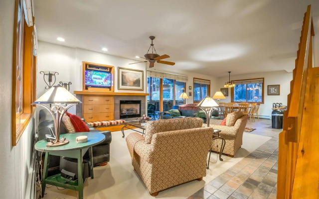 Waterford by Retreatia