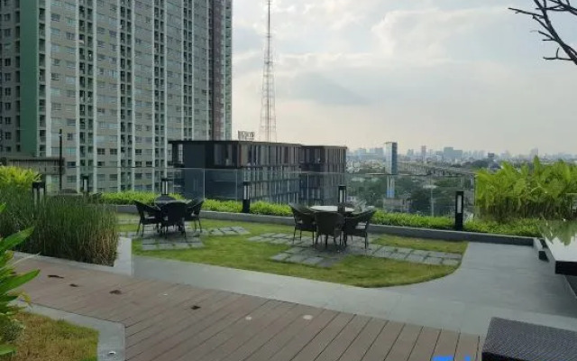#0 1BR Free pool&gym+ fast WIFI /Airport Link