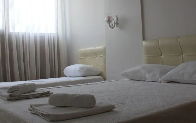 Altin Otel Ayvalik