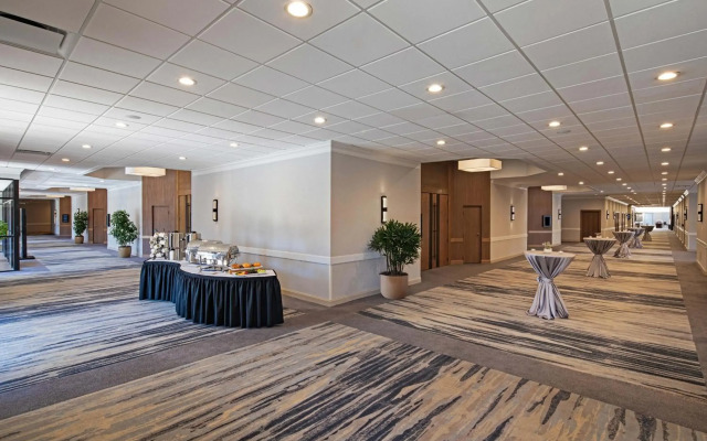 Sheraton Charlotte Airport Hotel