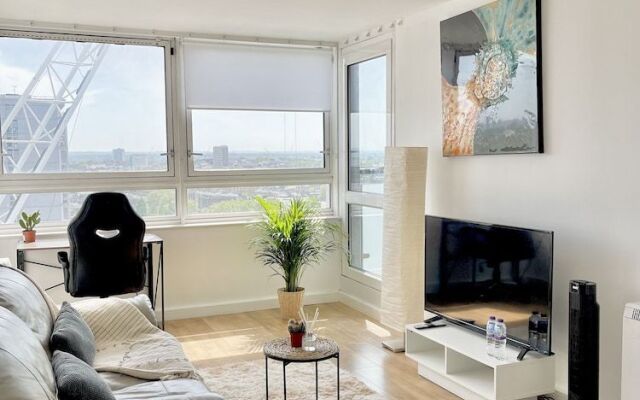 Paddington Luxury Apartment