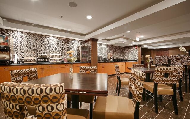 Best Western Glenview -Chicagoland Inn And Suites