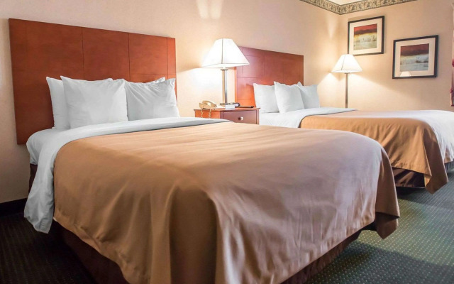 Quality Inn New Columbia–Lewisburg