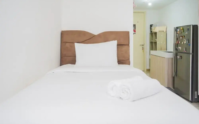 Nice And Comfy Studio Apartment At M-Town Residence