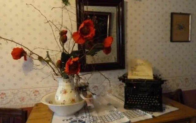 Alte Weinstuben Steinfelder Hof