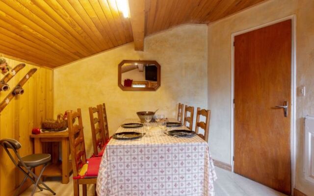 A la Claire Fontaine 18523