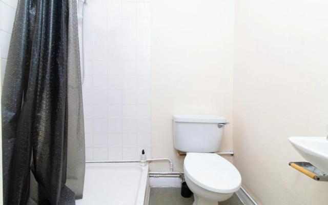 Brookvale Guest House Room 9