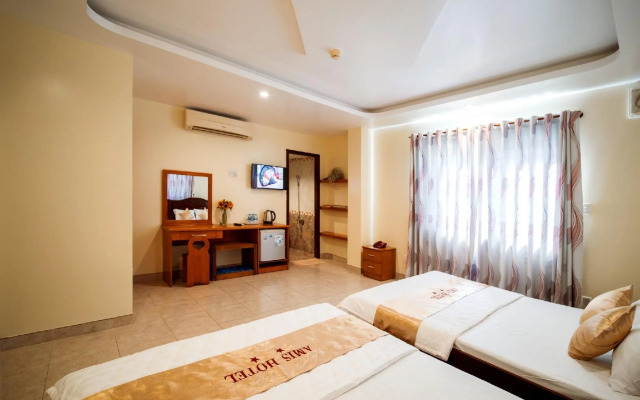 Amis Hotel