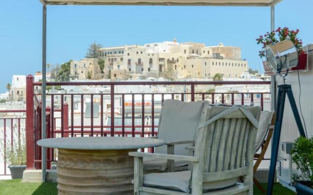 Naxos Center Houses