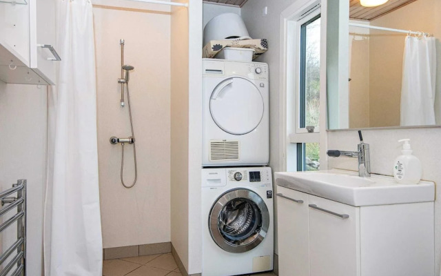 8 Person Holiday Home in Ebeltoft-by Traum