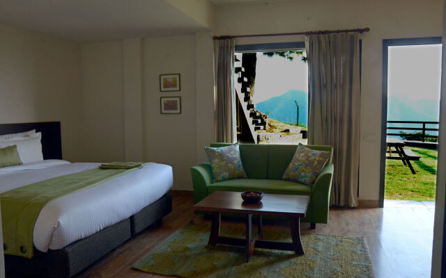 WoodSmoke resort & Spa