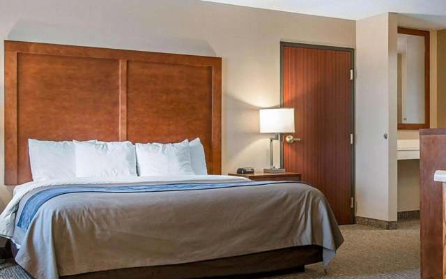 Bluffton Inn and Suites