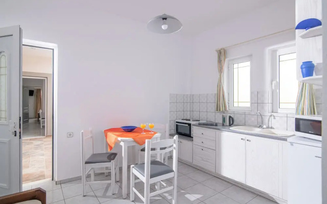 Litsa Mare apartments