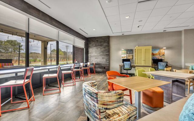 Home2 Suites by Hilton Raleigh West Lenovo Center