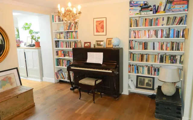 Stunning Period Townhouse