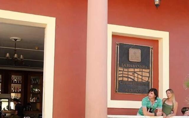 Hostal La Habanera