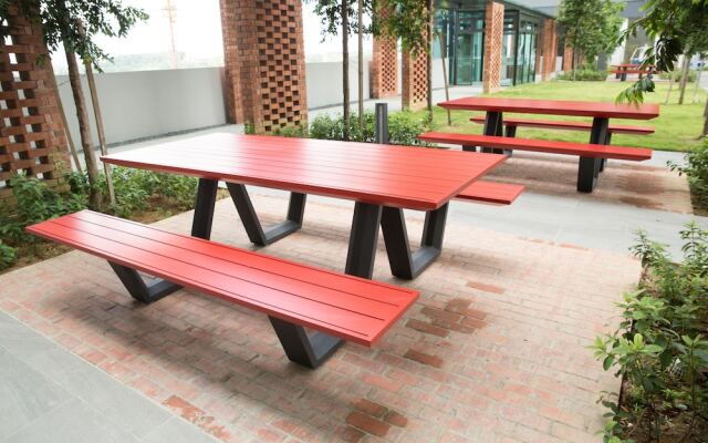 CitiZen Old Klang Road By Plush