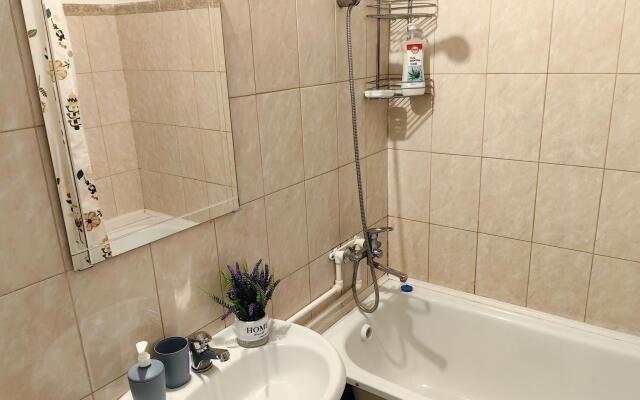 Апартаменты на улице Камова 10 корпус 1