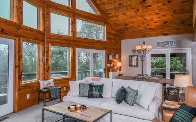 The Quarterdeck 4 Bedroom House