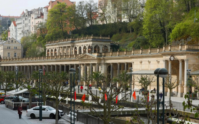 Hotel Kolonada