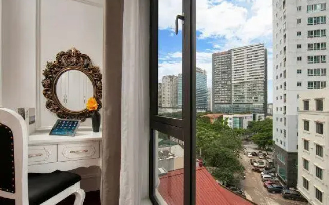 Mia Hotel
