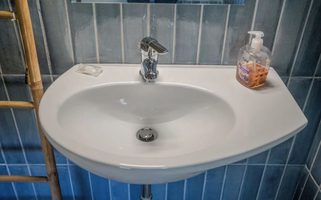 Casale nel Verde con Piscina e Vista